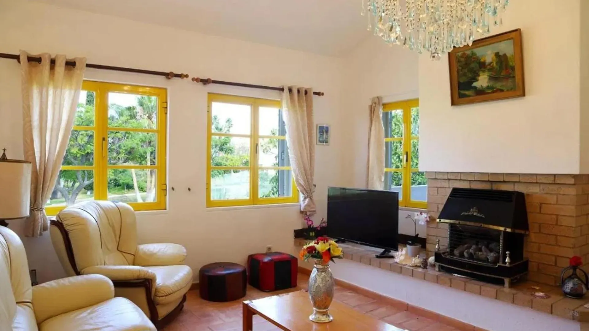 Holiday home Comfortable House In Guia With Shared Pool
