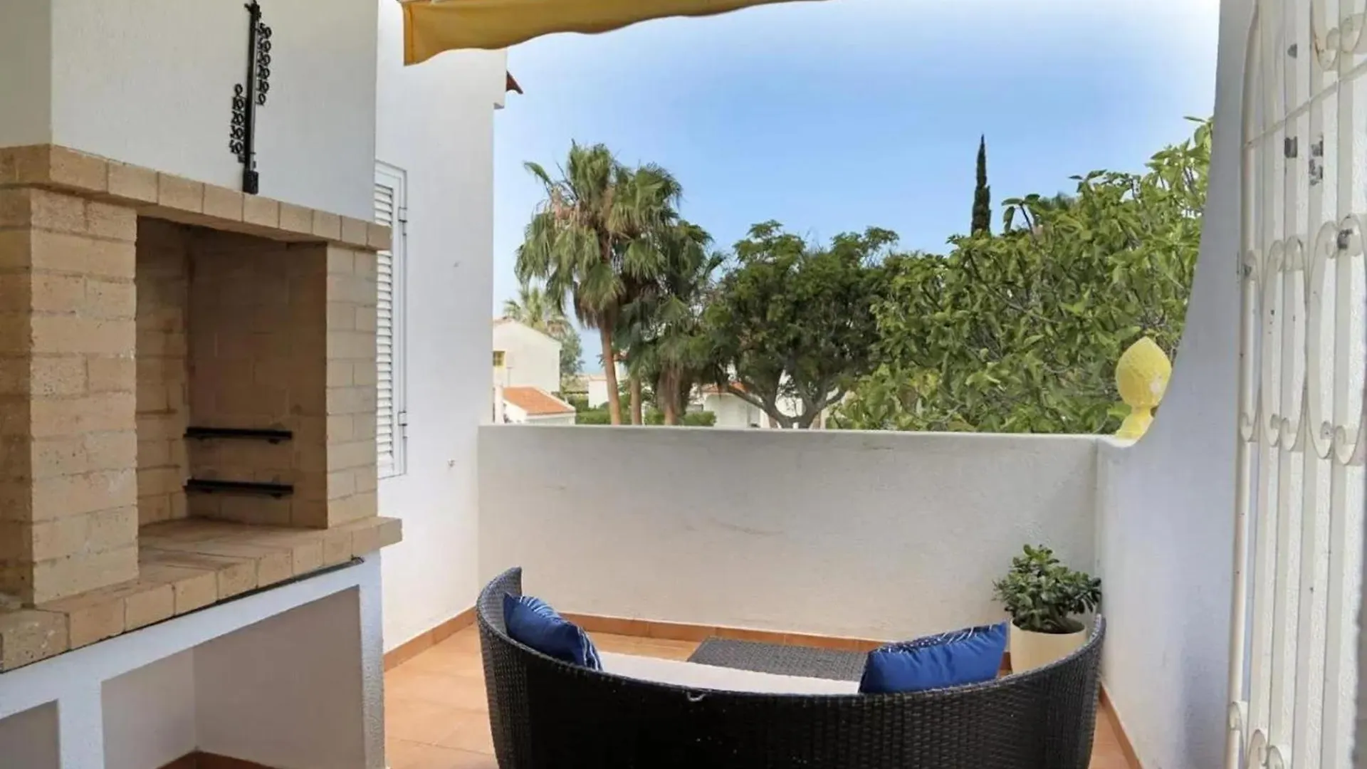 Holiday home Comfortable House In Guia With Shared Pool Portugal