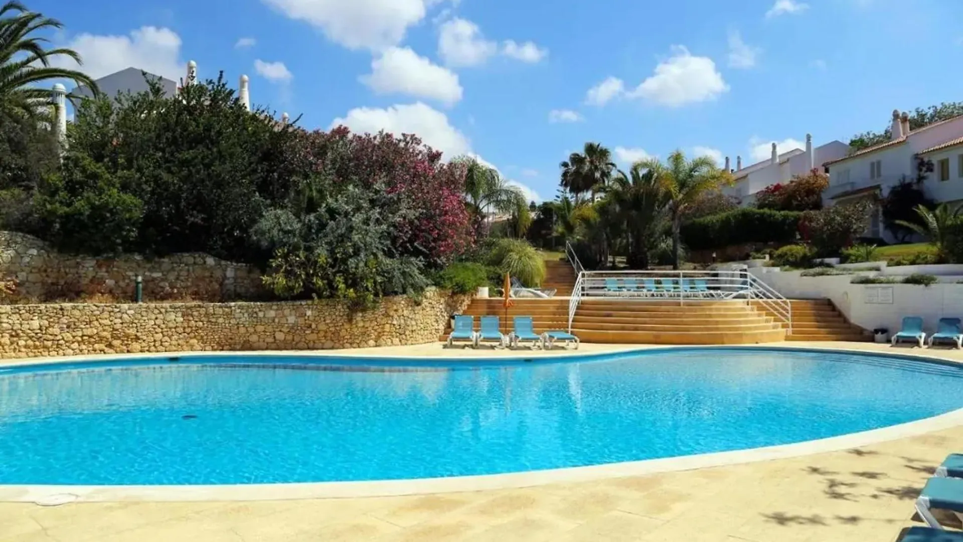 Comfortable House In Guia With Shared Pool Guia (Faro)